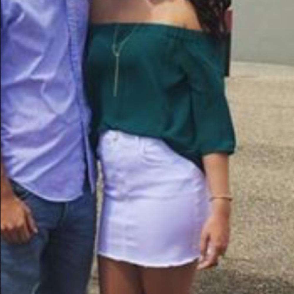 Off the shoulder top - green